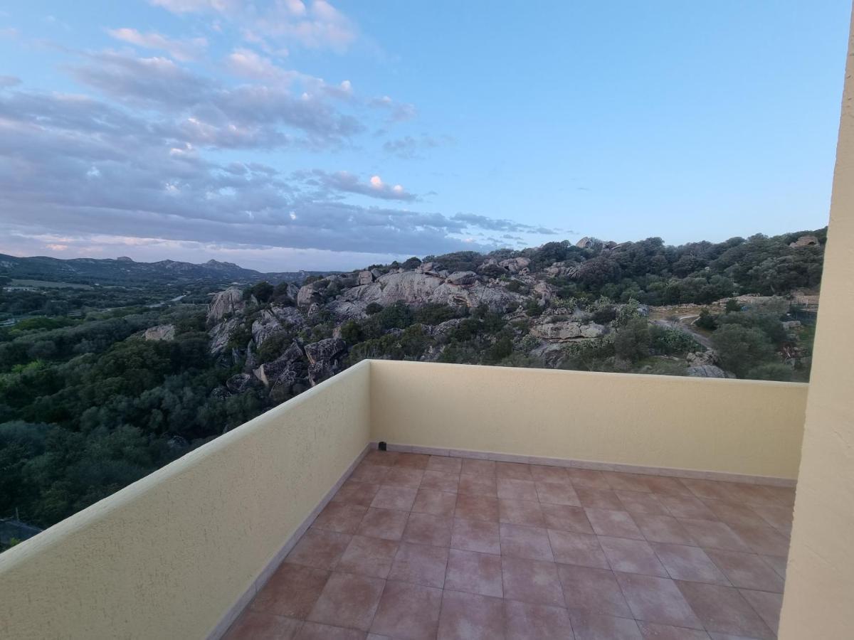 Appartamento Monte Mare Arzachena Eksteriør bilde